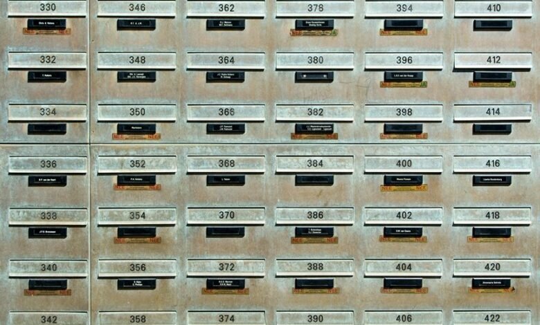 search hotline contact numbers